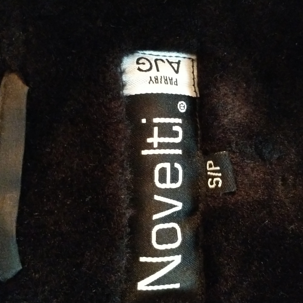 Novelti Winter Coat - WILL BE DONATED SOON! - Picture 10 of 10